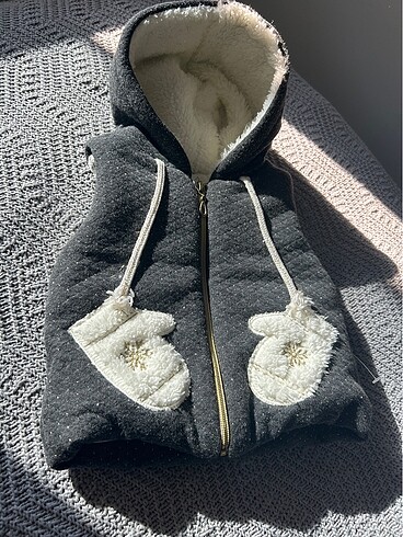 Kız bebek yelek