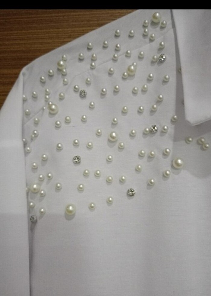 İncili Taşlı Şık Kadın Gömlek - Görsel 2