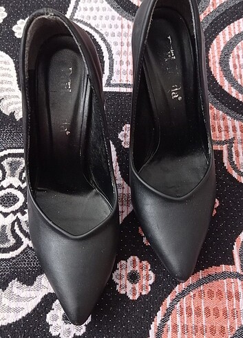Stiletto ayakkabı 