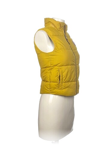 H&M H&M Yelek %70 İndirimli.