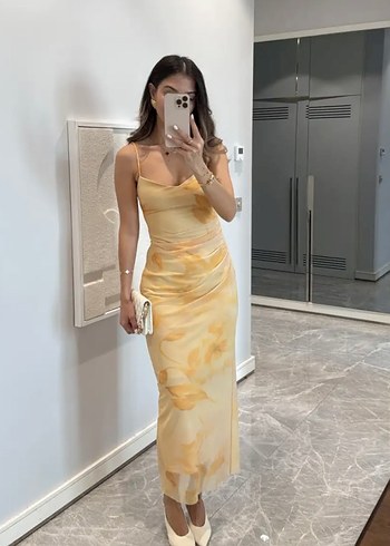 Sinem Kıvanç Sarı Uzun İnce Fitted Elbise