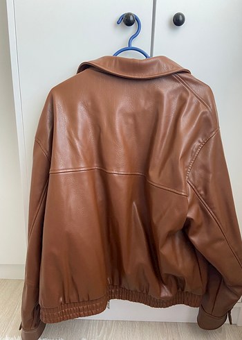 Zara Kadın Kahverengi Deri Fermuarlı Ceket