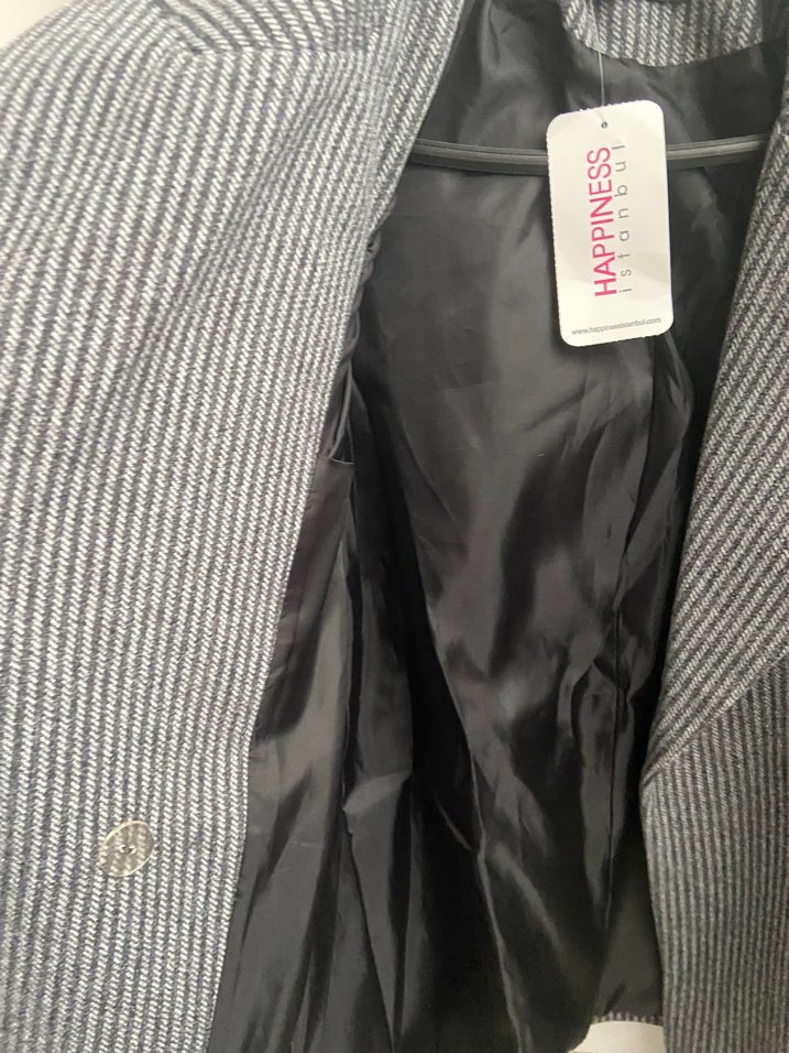 Gri Çizgili Düğmeli Kadın Kaşe Blazer - Görsel 4