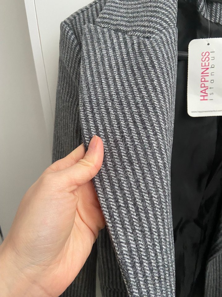 Gri Çizgili Düğmeli Kadın Kaşe Blazer - Görsel 3