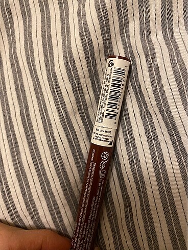 Beden nyx slick click
