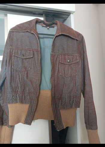 Kahverengi Kemerli Kısa Denim Ceket