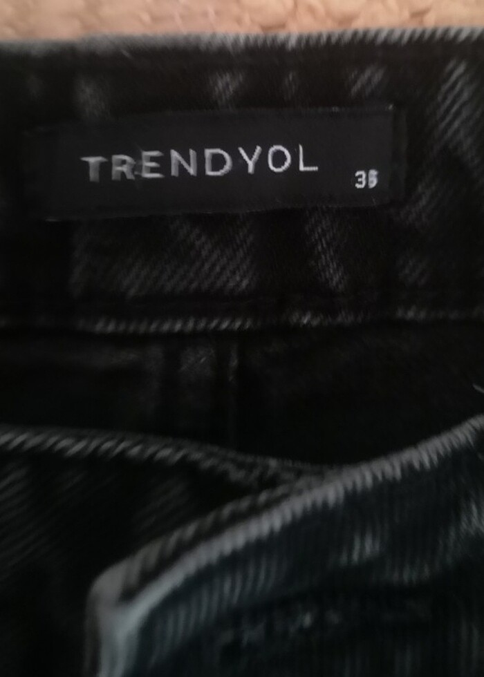 Siyah yeni kadın taşlanmış kot şort - Görsel 3