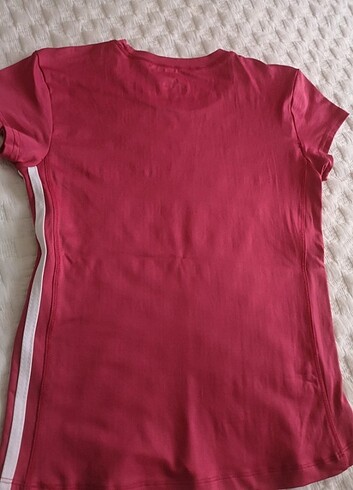 Hiç kullanılmamış Adidas tişört  - Görsel 5