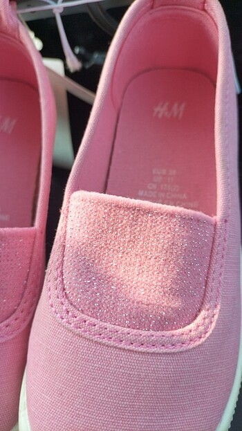 28 Beden H&M kız çocuk ayakkabı