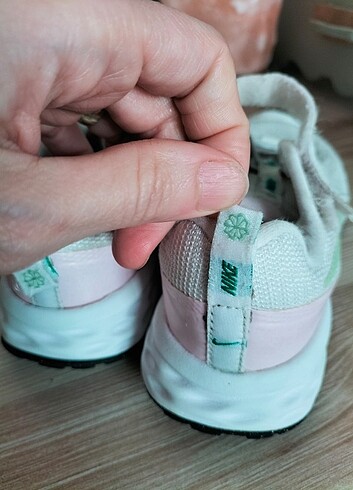 Nike kız çocuk ayakkabı 