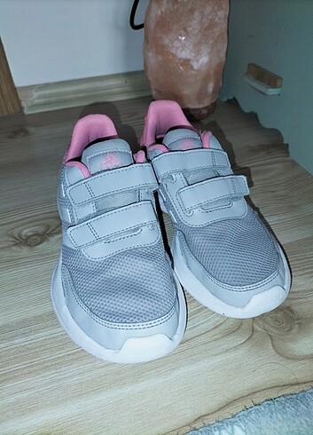 31 Beden çeşitli Renk Adidas kız çocuk ayakkabı 