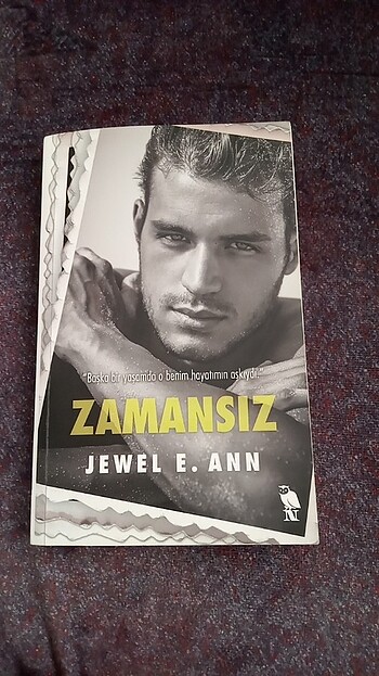 Zamansız 