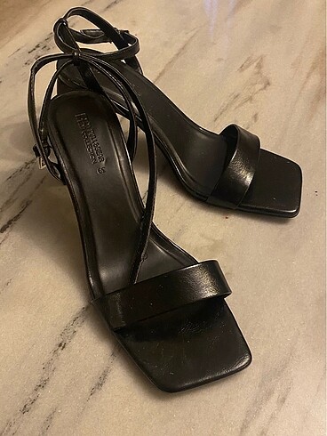 Stradivarius çok şık rahat ayakkabı