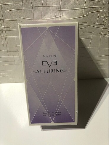 Avon Eva Alluring Kadın Parfüm 50ml