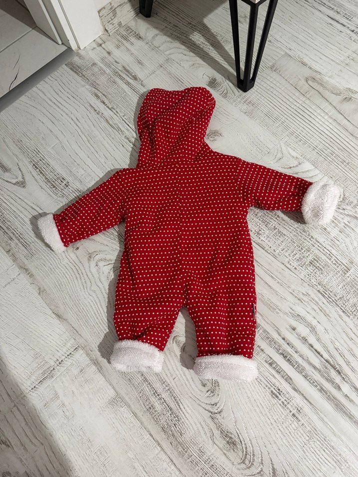 Kapüşonlu Kız Bebek Peluş Tulum Kırmızı - Görsel 3