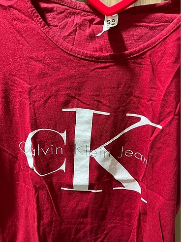 s Beden Kırmızı tshirt