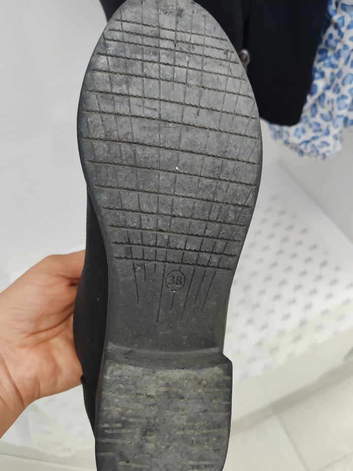 Siyah Tokalı Kadın Günlük Ayakkabı - Görsel 3