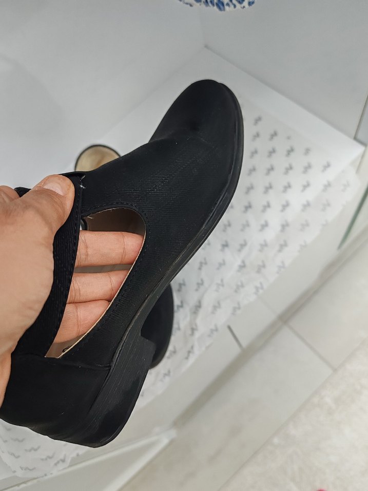 Siyah Tokalı Kadın Günlük Ayakkabı - Görsel 2