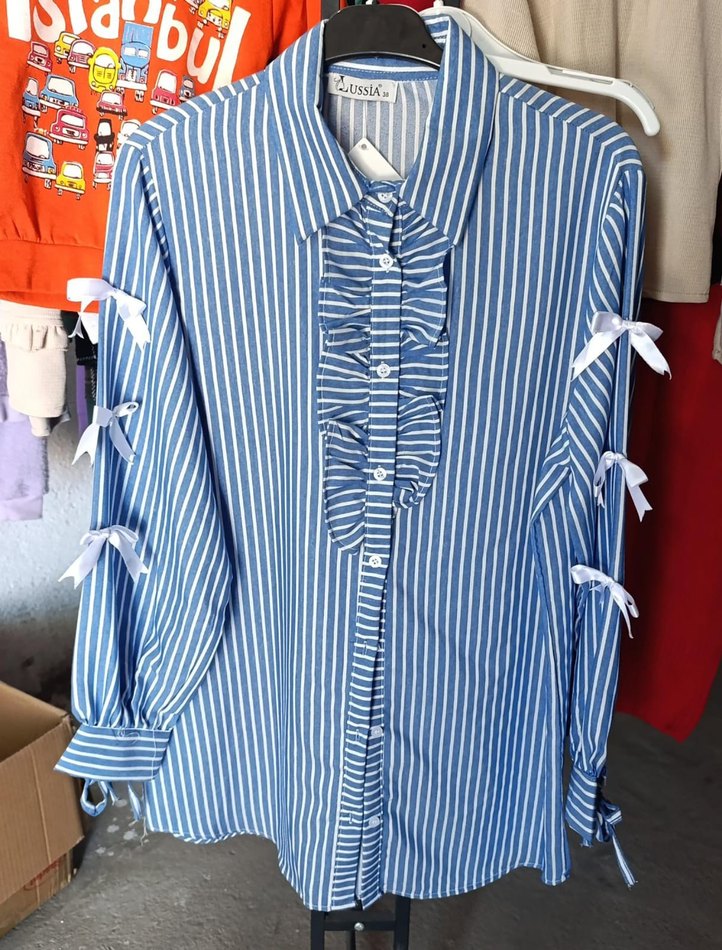 Uzun Kollu Çizgili Denim Kadın Gömlek - Görsel 2