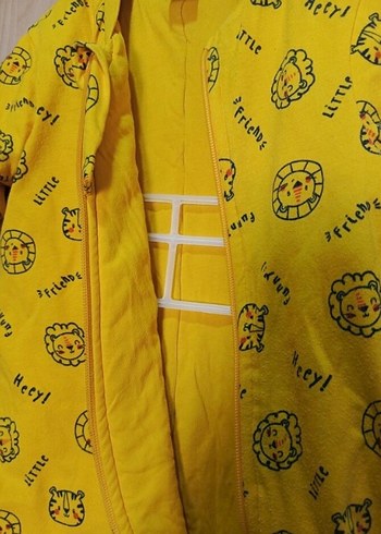 Uzun Kollu Sarı Desenli Bebek Tulumu - Görsel 4