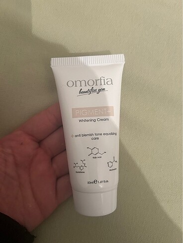 Omorfia cilt beyazlatıcı krem
