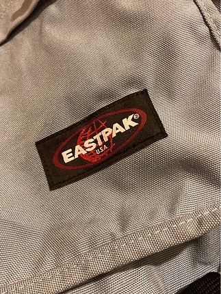  Beden Eastpak çapraz postacı çantası