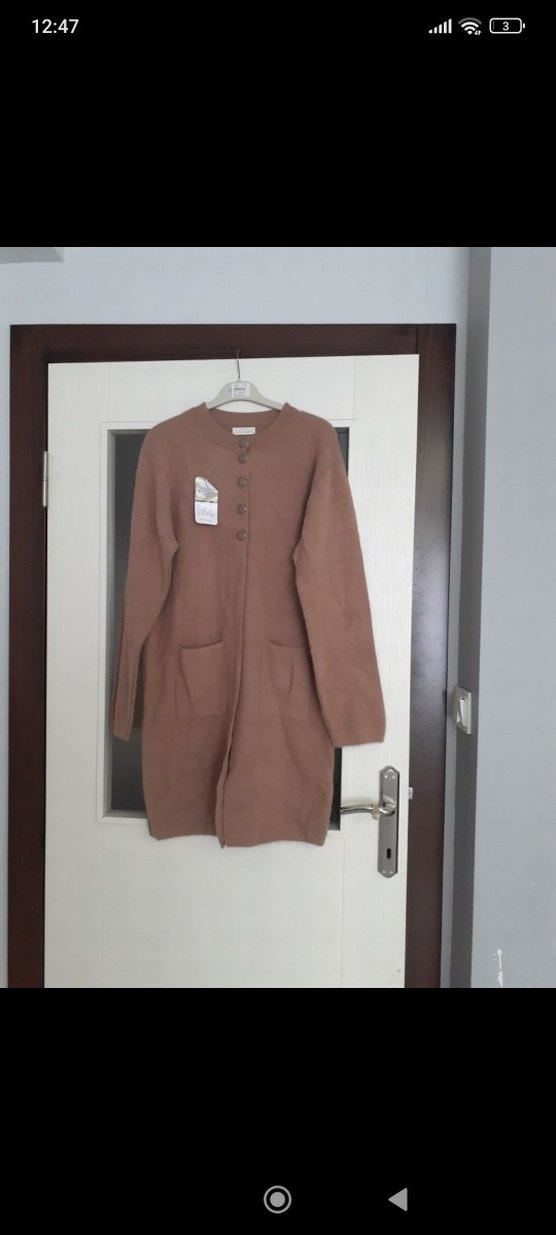 Düğmeli Uzun Kahverengi Kadın Hırka - Görsel 2