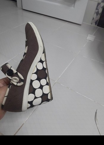 Kemerli Kahverengi Gri Bağlamalı Dolgu Topuk - Görsel 4