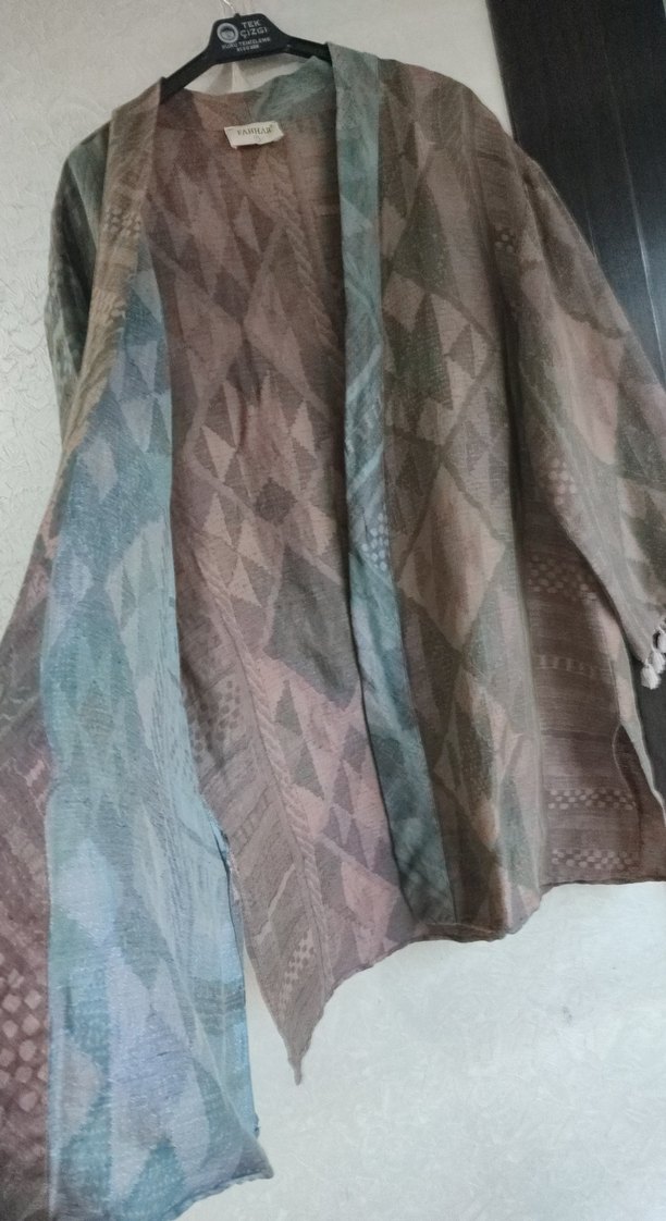 Bohem Tarzı Uzun Kemerli Kimono - Görsel 4