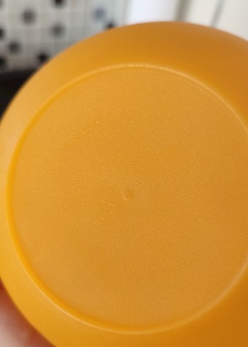 Sarı Plastik Kapaklı Tupperware Saklama Kabı - Görsel 2