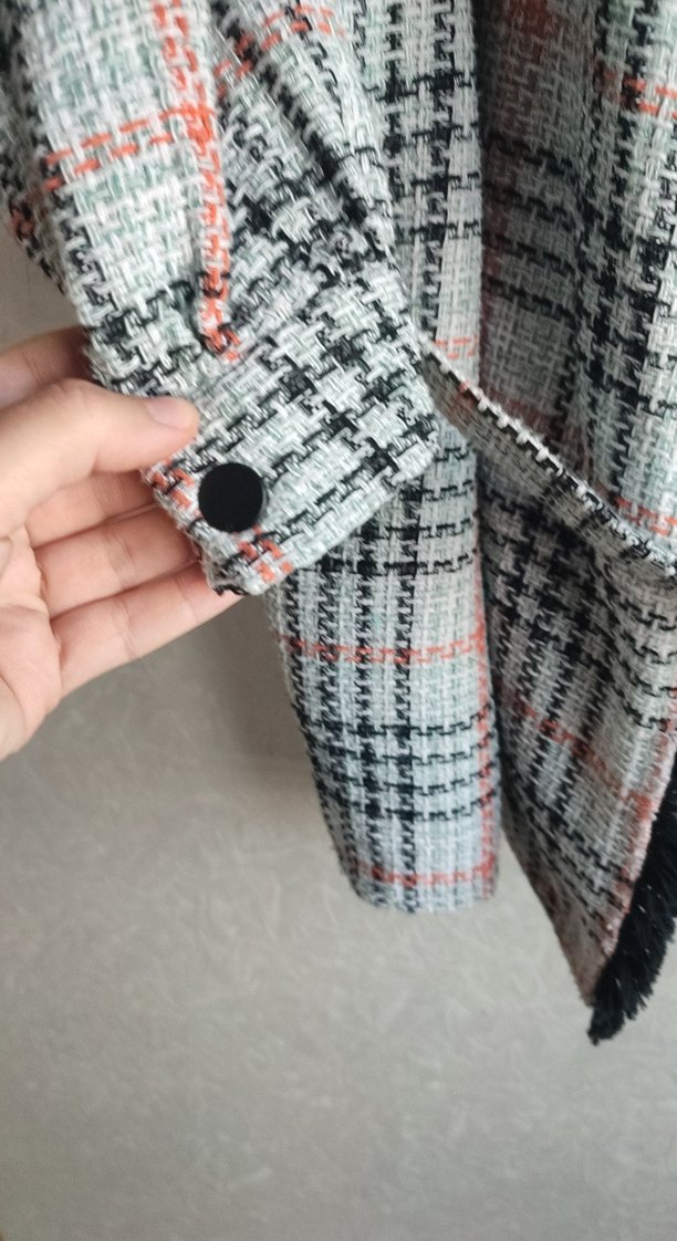 Ekose Desenli Kemerli Kadın Kısa Kaban - Görsel 2