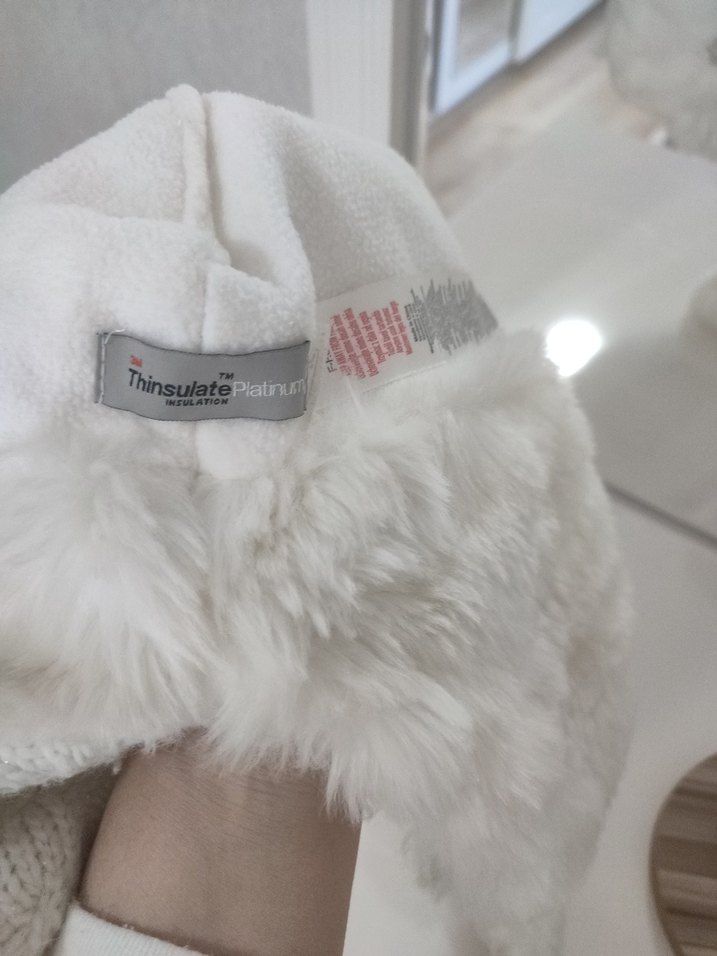 Beyaz Örgü Kiz çocuk Bere Kulaklıklı - Görsel 3