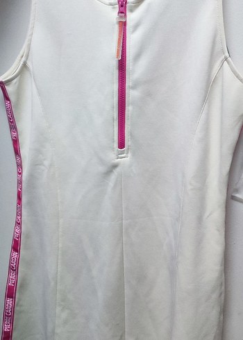 Acil 

Beyaz V Yakalı Spor Midi Elbise - Görsel 8