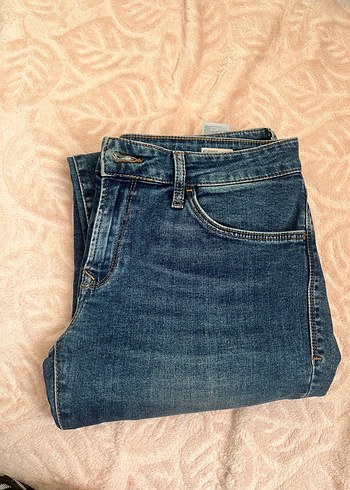 Kadın Mavi Rahat Kesim Kot Pantolon