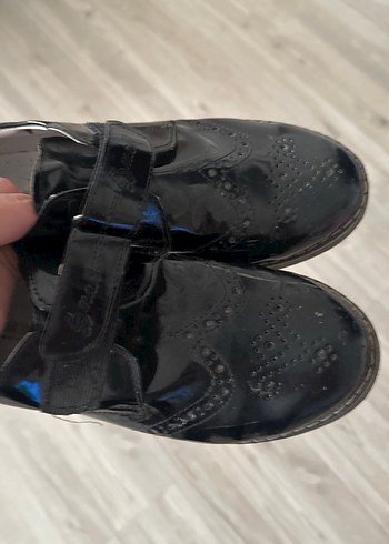 35 Beden Erkek Çocuk Siyah Krokodil Desenli Tokalı Ayakkabı