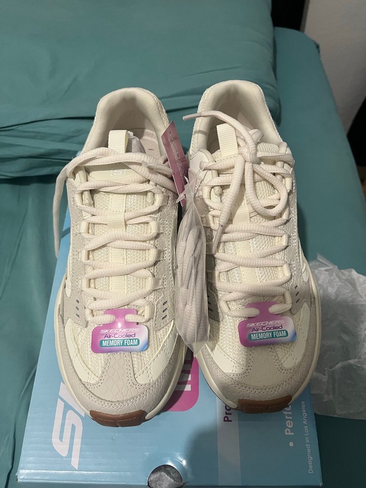 Krem Bağcıklı Kadın Spor Ayakkabı - Görsel 4