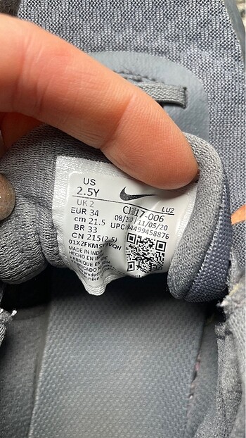 34 Beden Nike kız çocuk spor ayakkabı