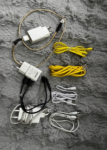 Samsung Coklu Adaptor Ve Kablolar Seti
