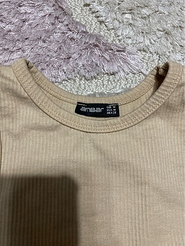 m Beden Ten rengi crop