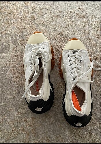 Converse Converse