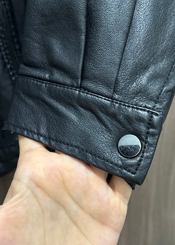 Siyah Deri Kapüşonlu Kadın Ceket - Görsel 7