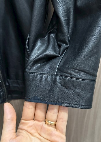 Siyah Deri Kapüşonlu Kadın Ceket - Görsel 4