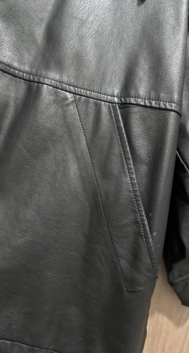 Siyah Deri Kapüşonlu Kadın Ceket - Görsel 3