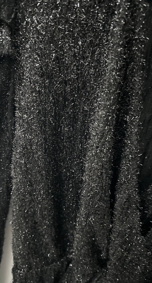 Parlak Siyah V Yakalı Uzun Kollu Bluz - Görsel 5