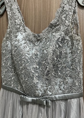 Gri Nakışlı V Yaka Uzun Abiye Elbise - Görsel 6