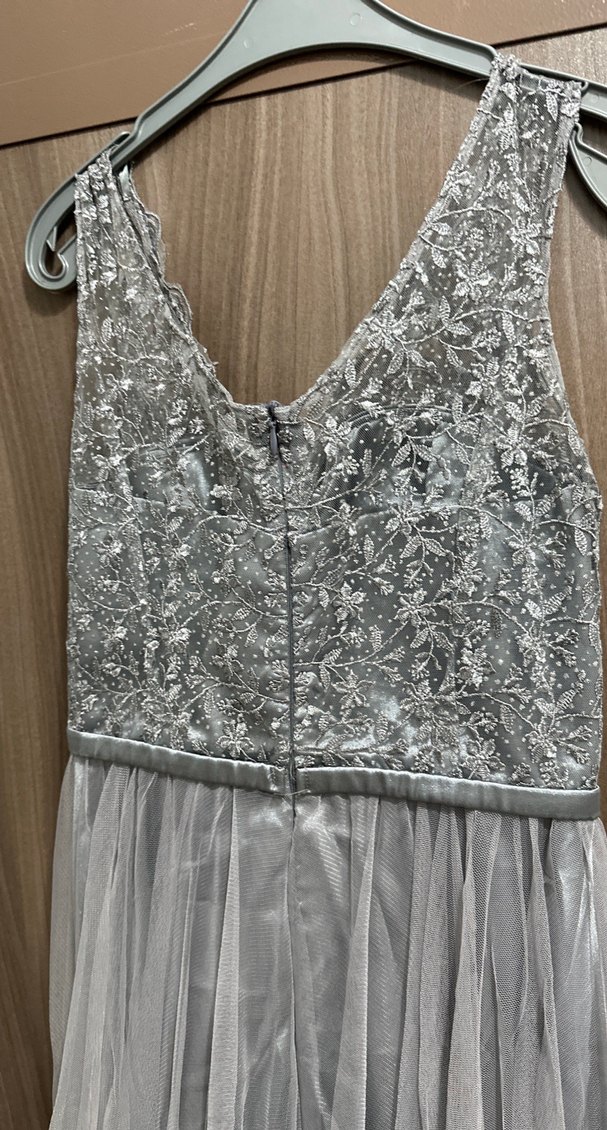 Gri Nakışlı V Yaka Uzun Abiye Elbise - Görsel 2