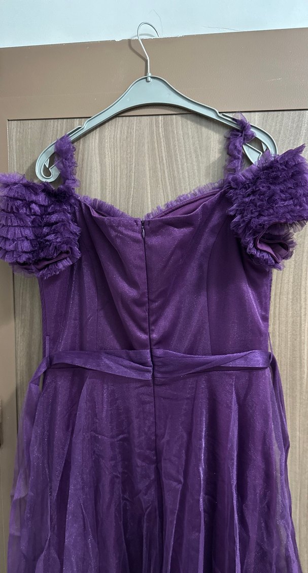 Mor Uzun Kollu Fırfırlı Abiye Elbise - Görsel 3