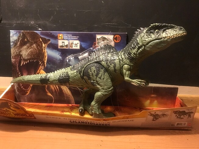 Jurassic world Giganotosaurus oyuncak