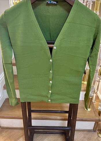 Mor Düğmeli V Yaka Kadın Hırka(3 tane) - Görsel 2