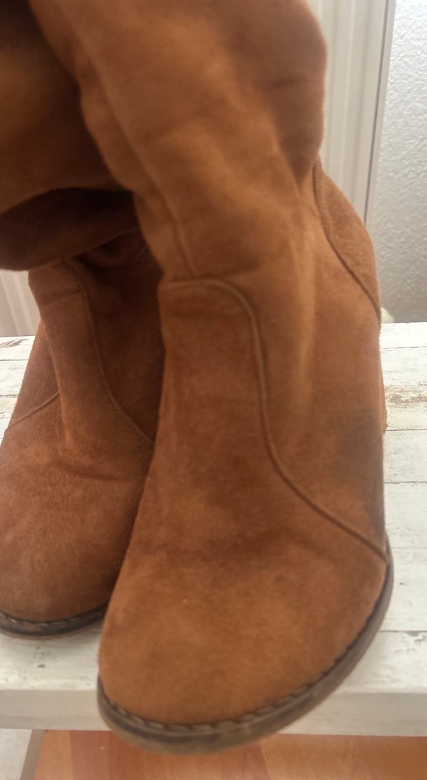 Kahverengi Süet Dolgu Topuklu Kadın Çizme - Görsel 2